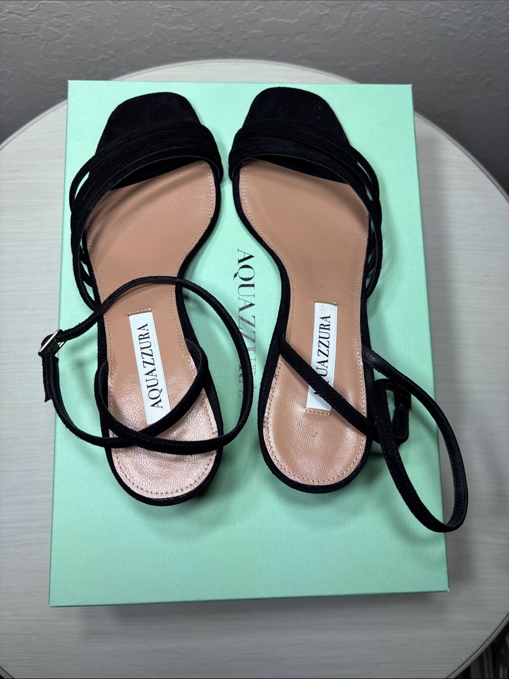 Aquazzura Latour 50 Black
Suede Strappy Block Heel Sandals
- Size 37.5 NIB - Picture 8 of 10